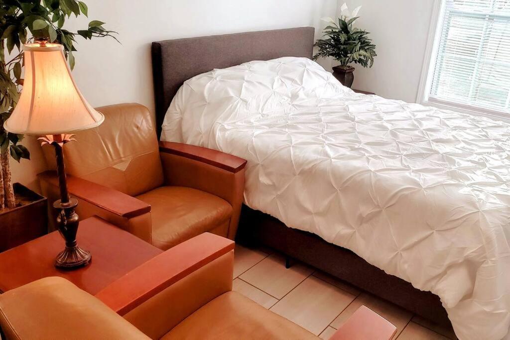 Stylish Suite Tampa Minutes To Hard Rock Casino Mango 外观 照片